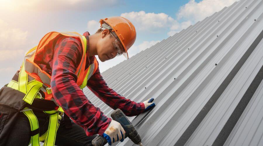 Professional Emergency Roof Repairs services in Oxford, KS